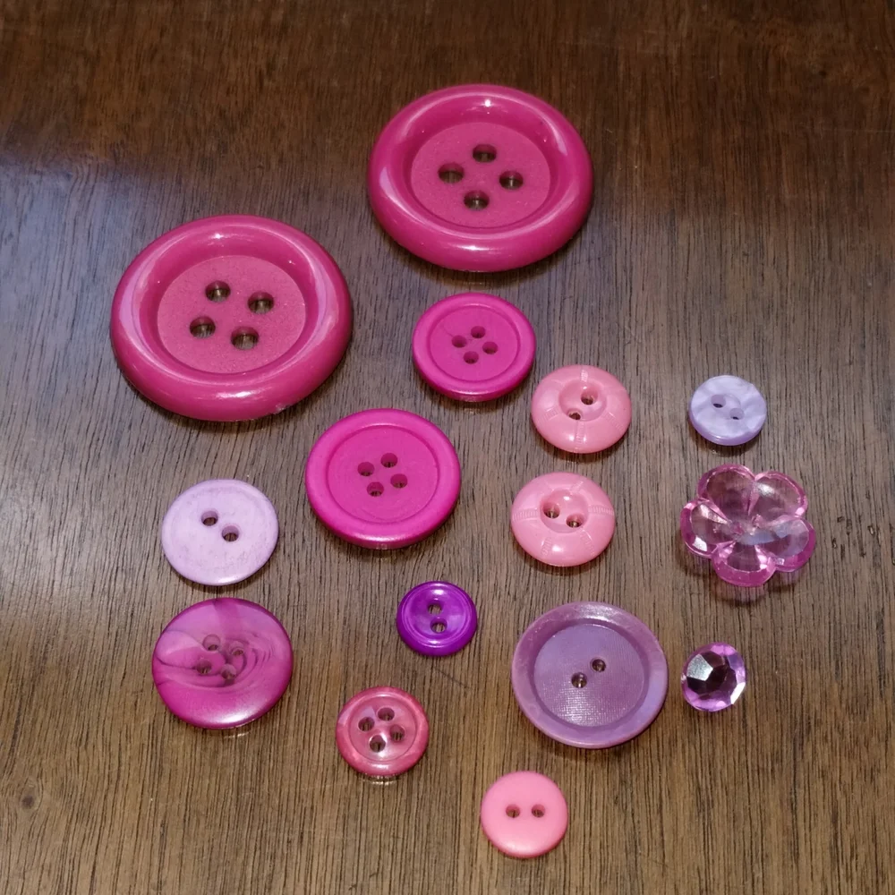 Assorted Pink Buttons